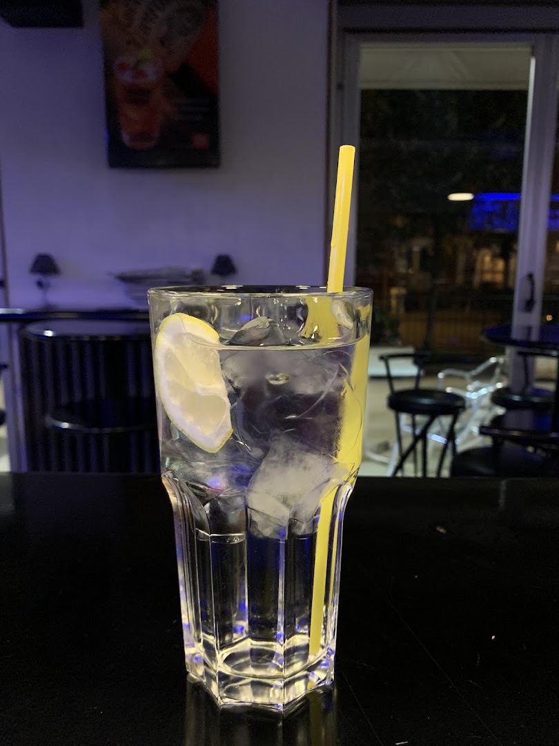 Daniel's Video Bar