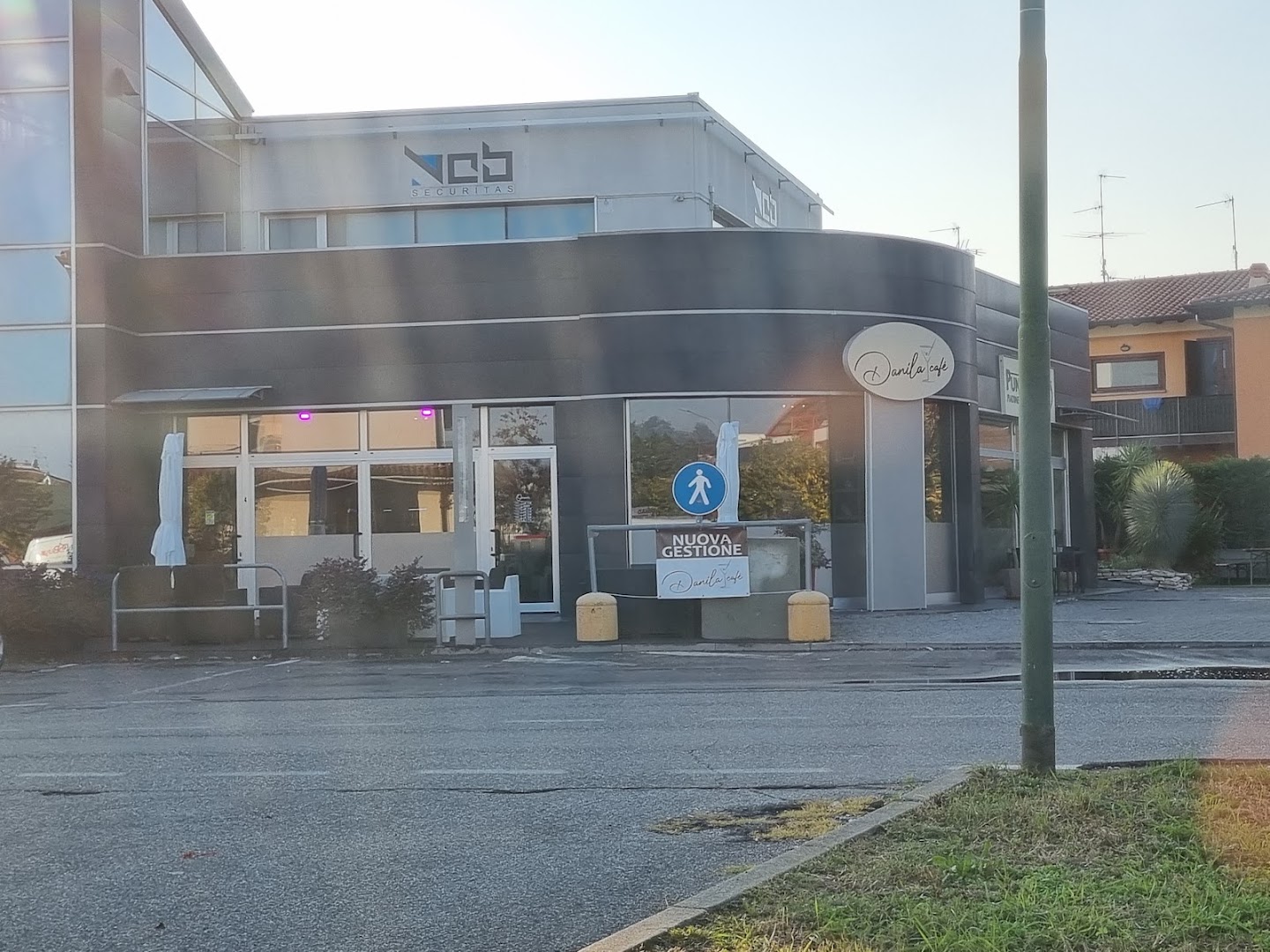 Danila cafe