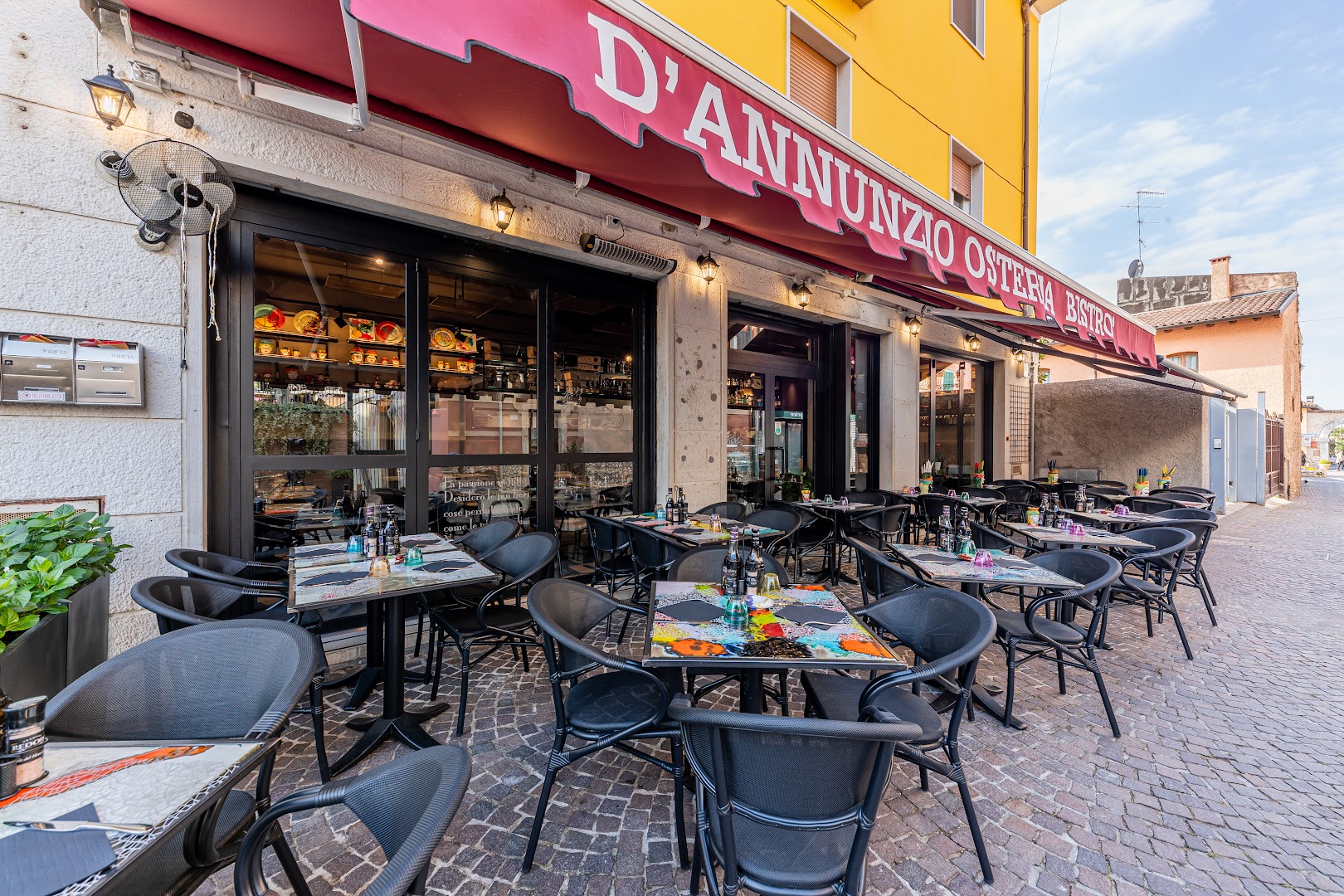 D'ANNUNZIO OSTERIA RESTAURANT BISTRÒ THE DIFFERENT EATING, Bardolino