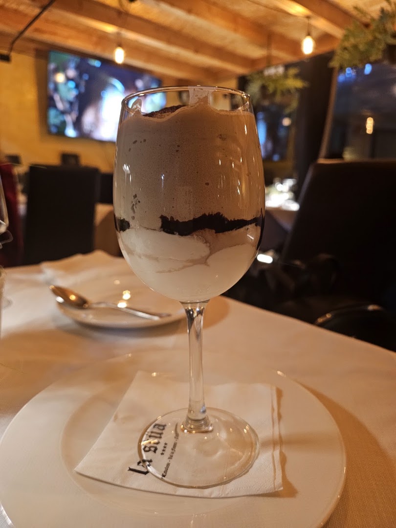 "Dante n.6" Birroteca Gineria Restaurant & more