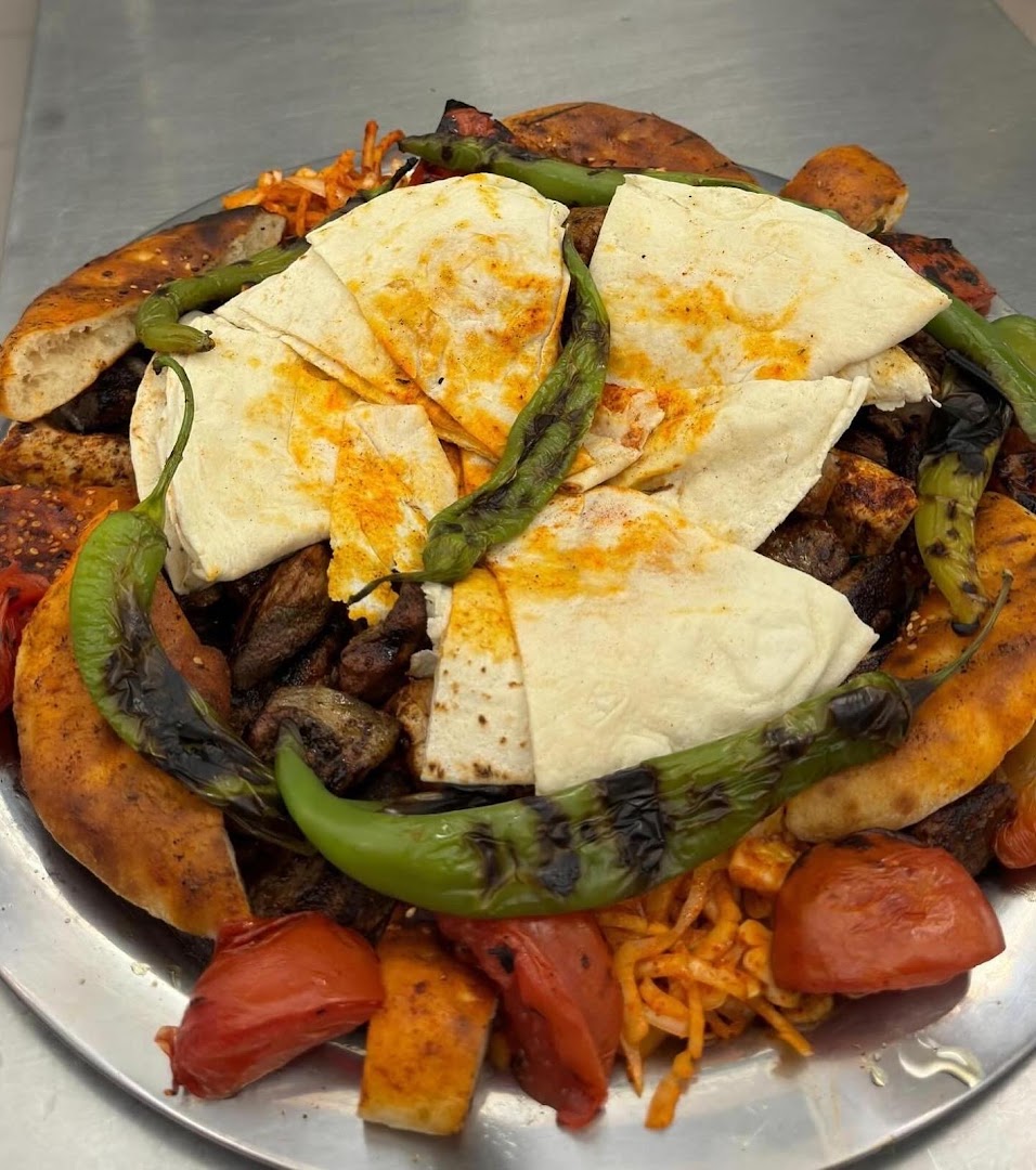 "DAVET" TURKISH KEBAP PIZZERIA - GRILL, Milano