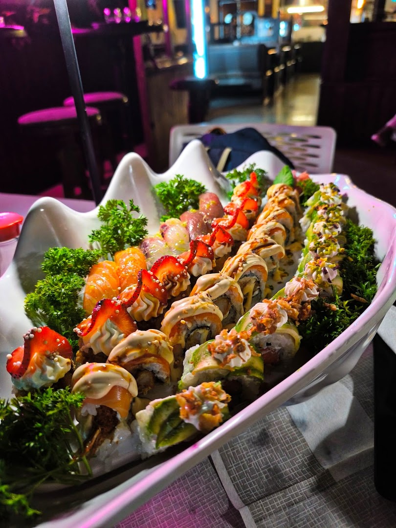 DAYS INN RESTAURANT - Steak house, Sushi bar