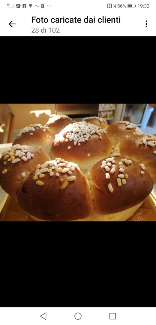 De Lucia Bakery