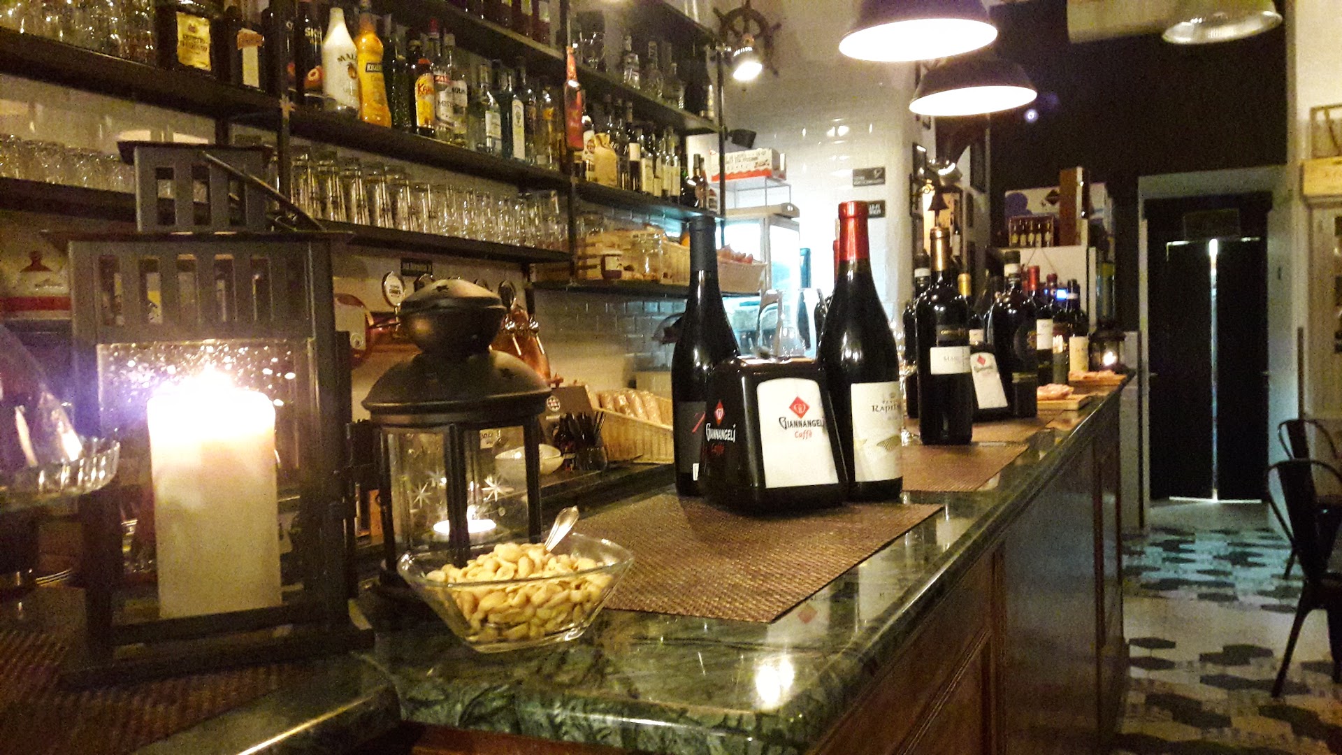 De Saint Bon Bistro