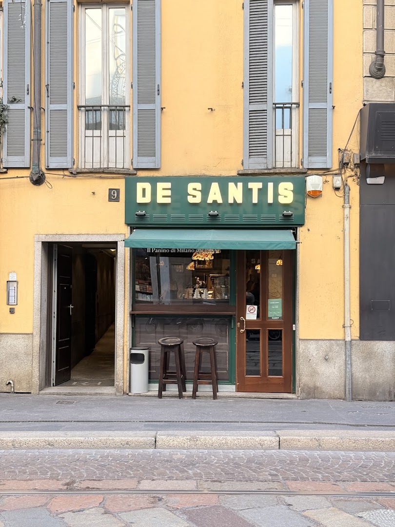 De Santis / Milano Magenta
