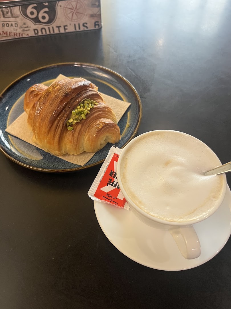 Dea Bakery Bistrot