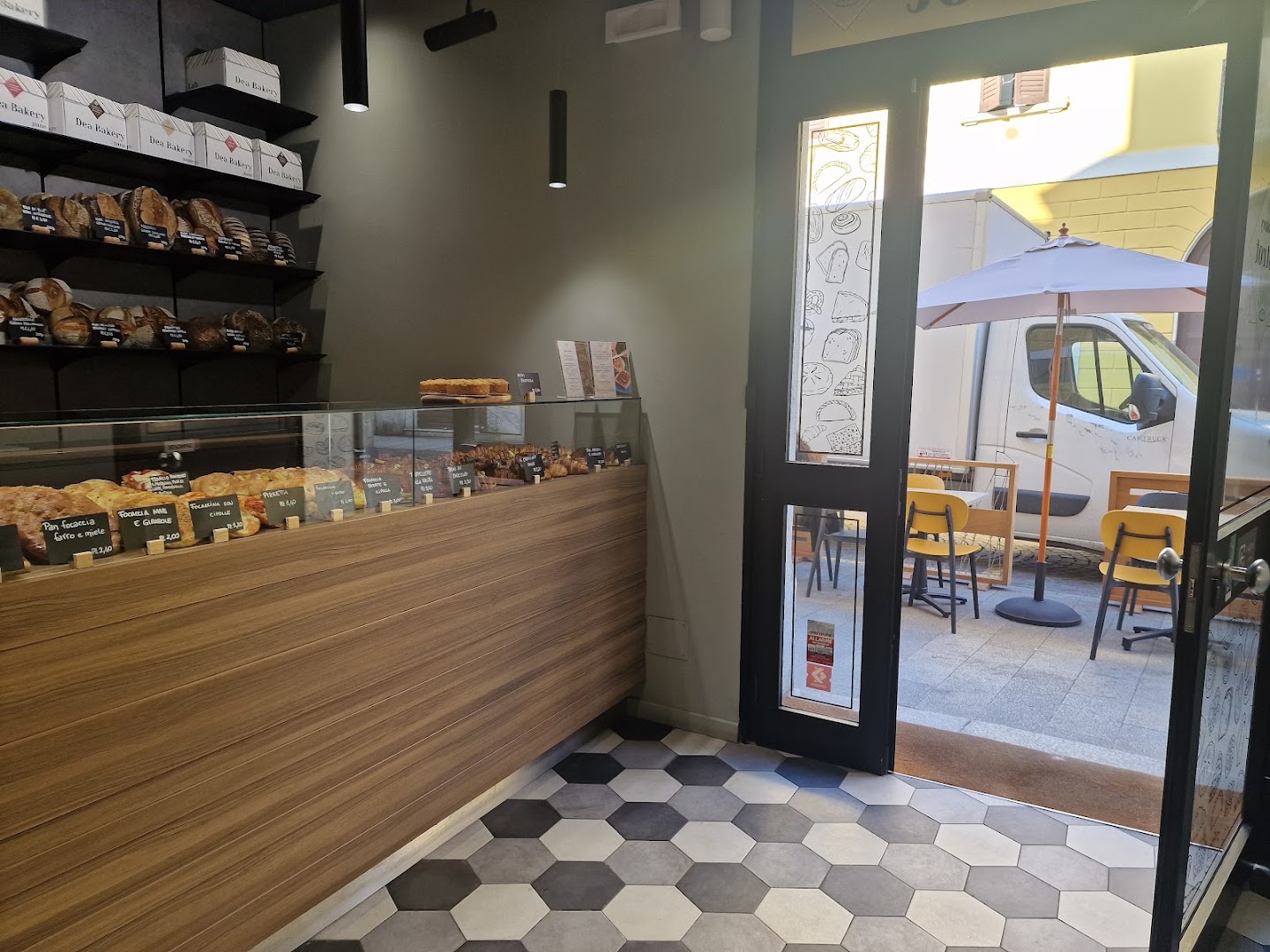Dea Bakery Bistrot
