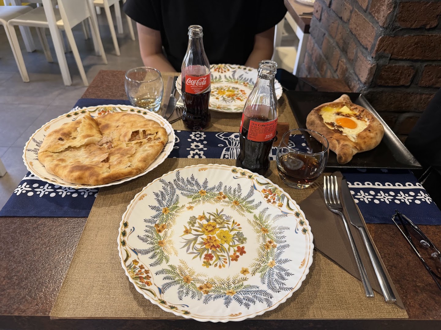 DedasPuri Ristorante Georgiano & Wine Shop - Milano