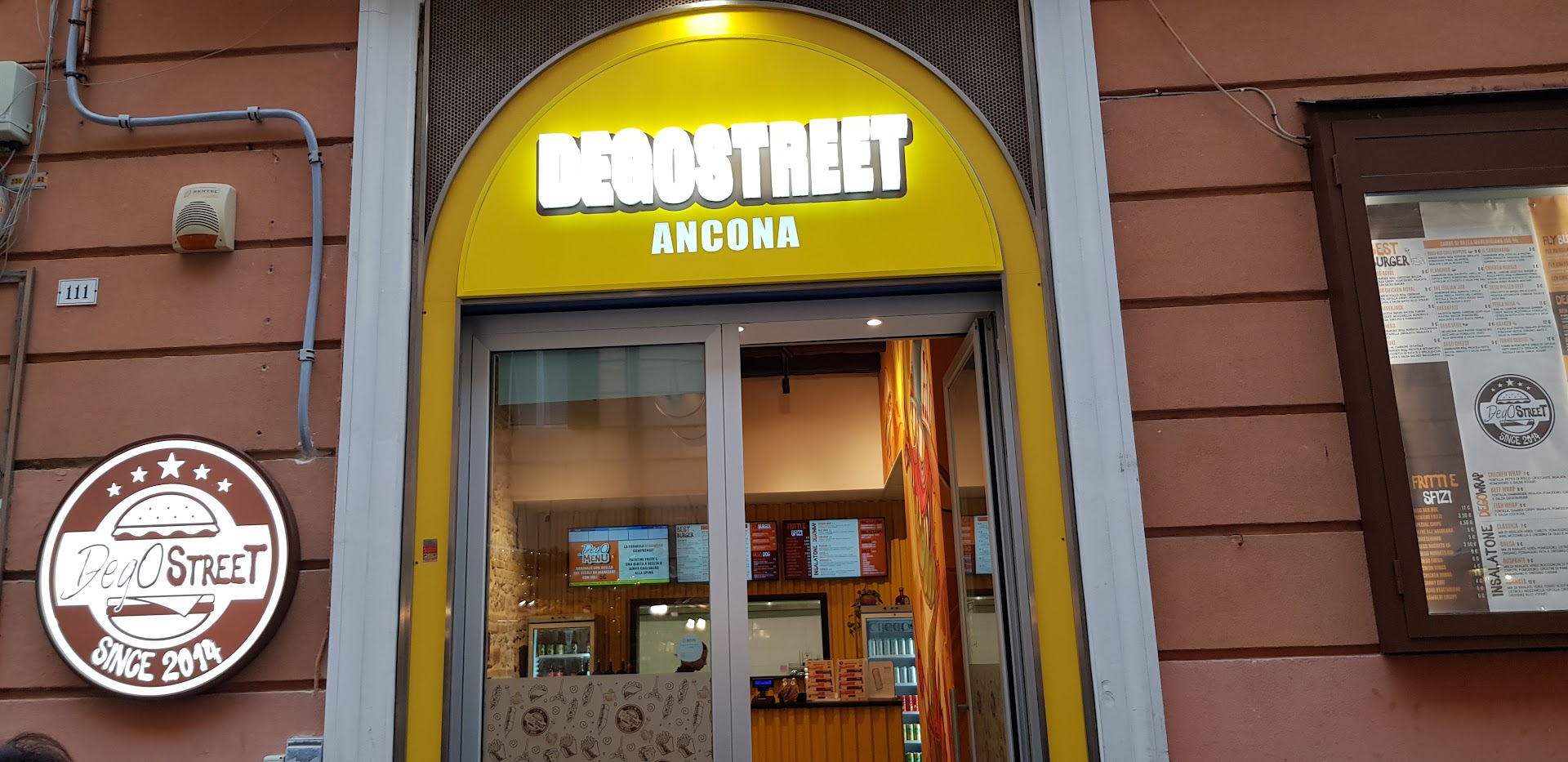 DegoStreet