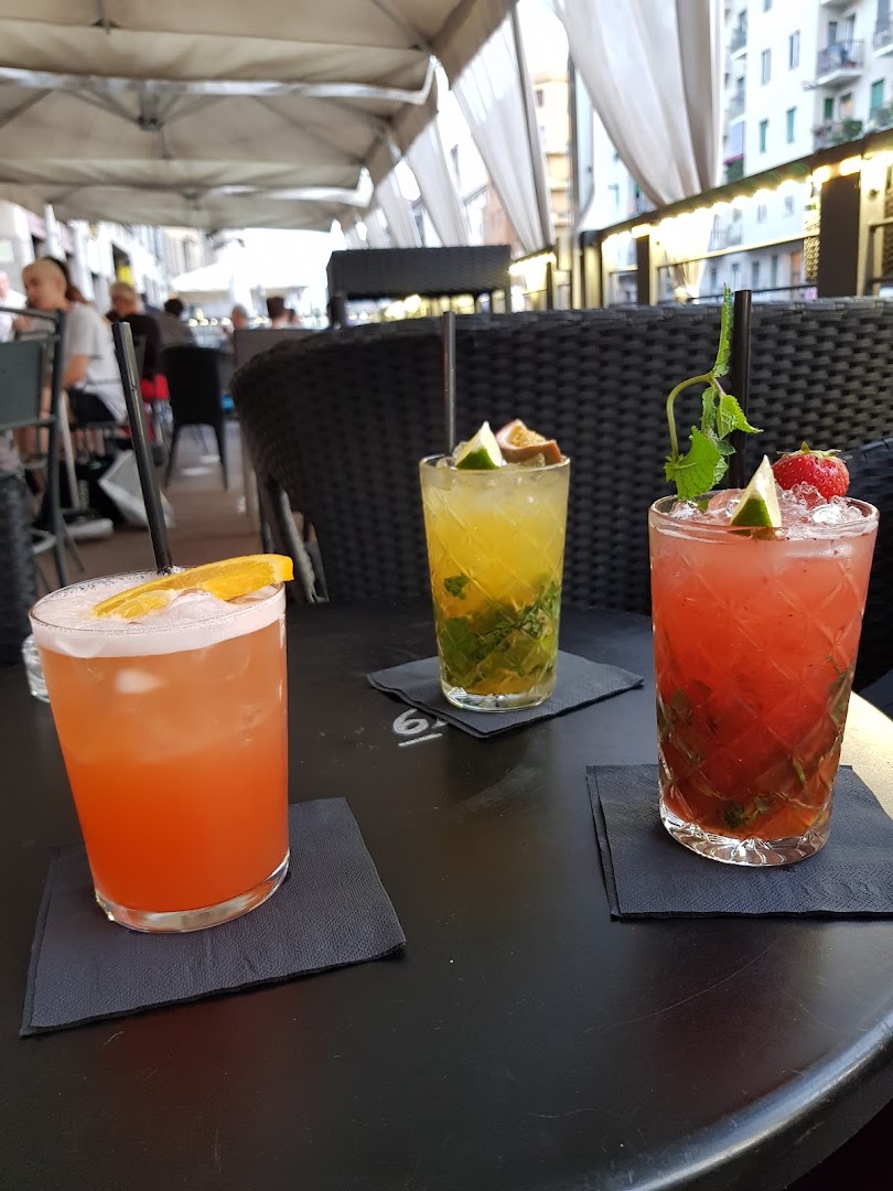 Dejavù Lounge Bar And Shisha
