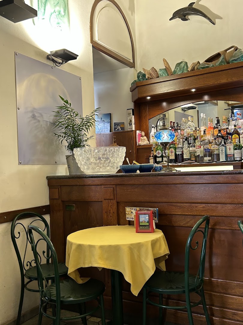 Delfín Bar