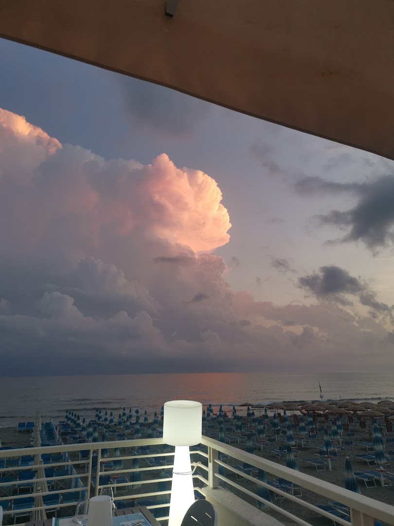 Delfino Beach