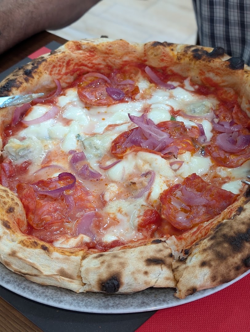 Delia's Pizza