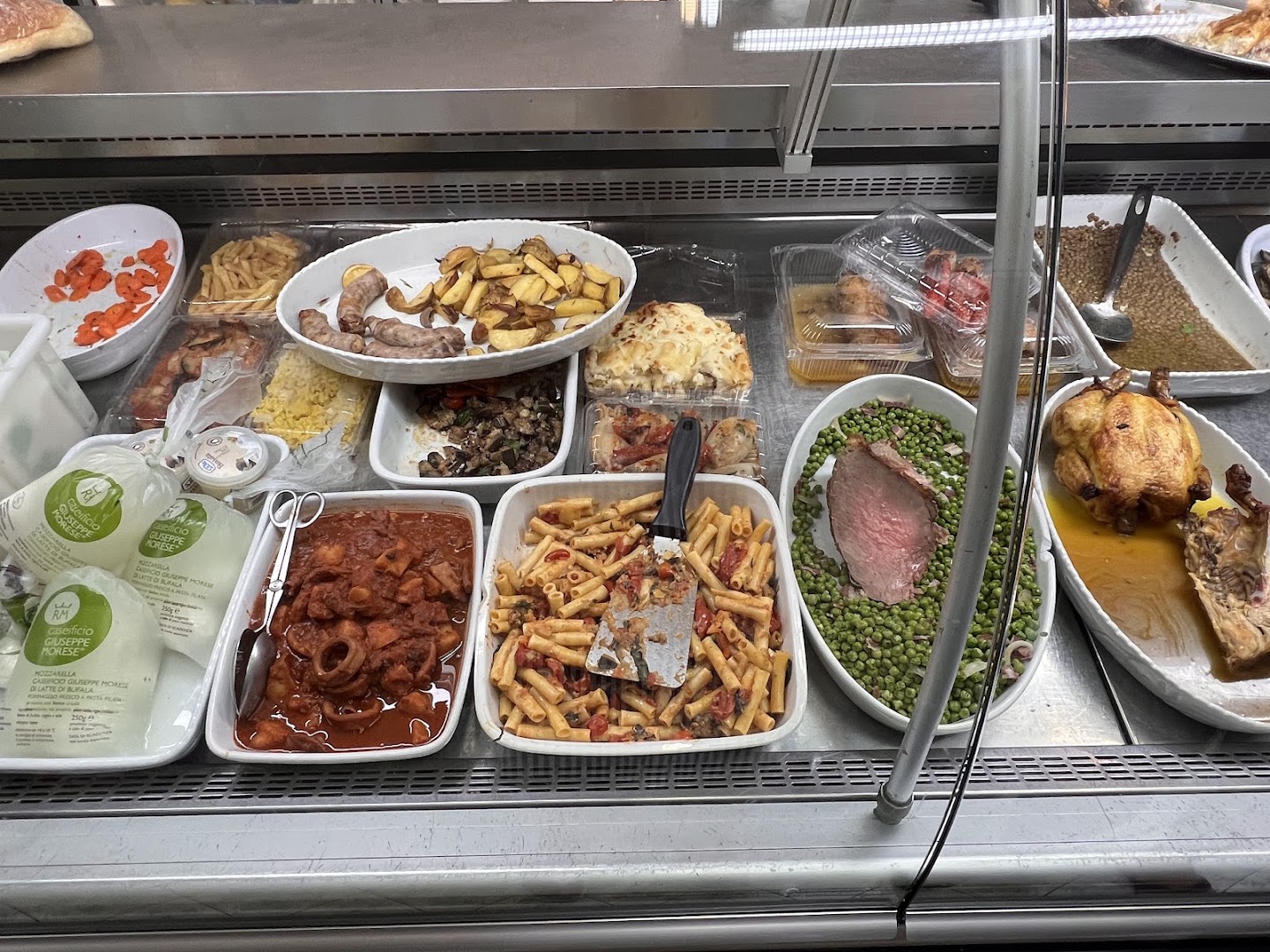 Delicatessen Di Cinque Emilia