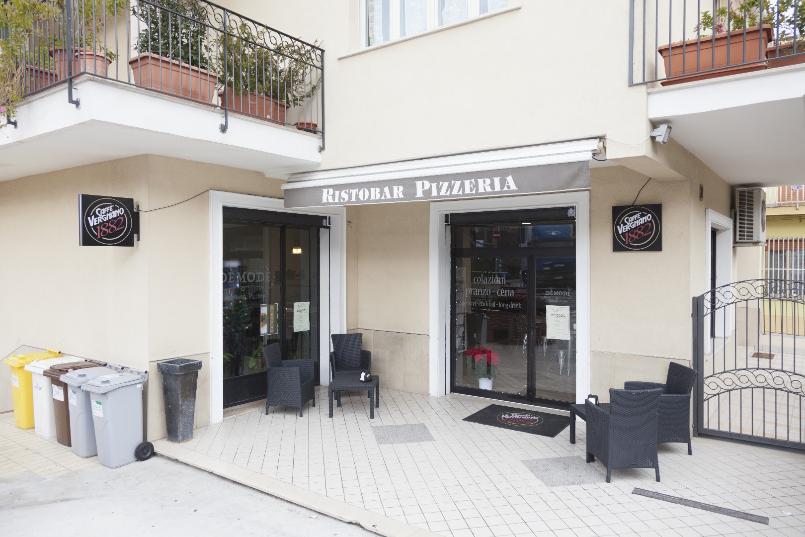 Dèmodè Ristobar - Pizzeria
