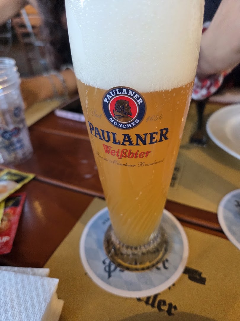 Der Keller Pub