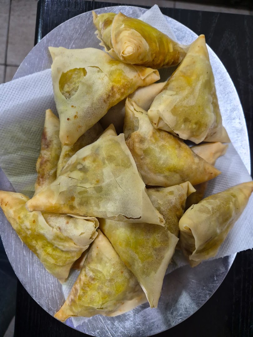 Dhaka restaurant biryani & kabab house, BARI