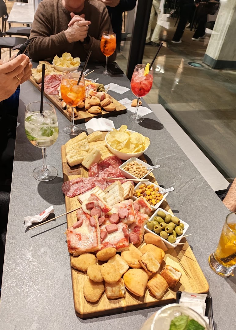 Diamond cafè