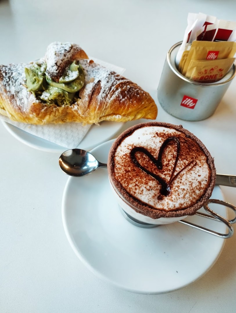 Diamond cafè