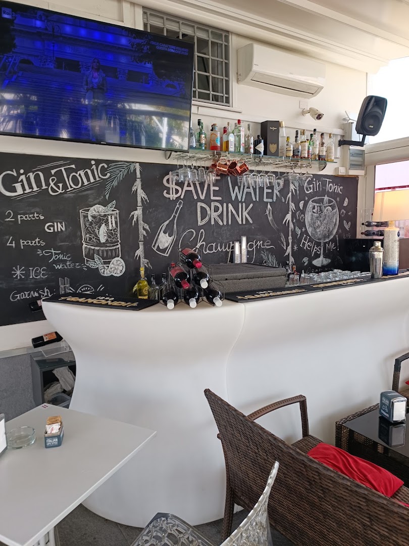 Diamond Vineria & Cocktail Bar