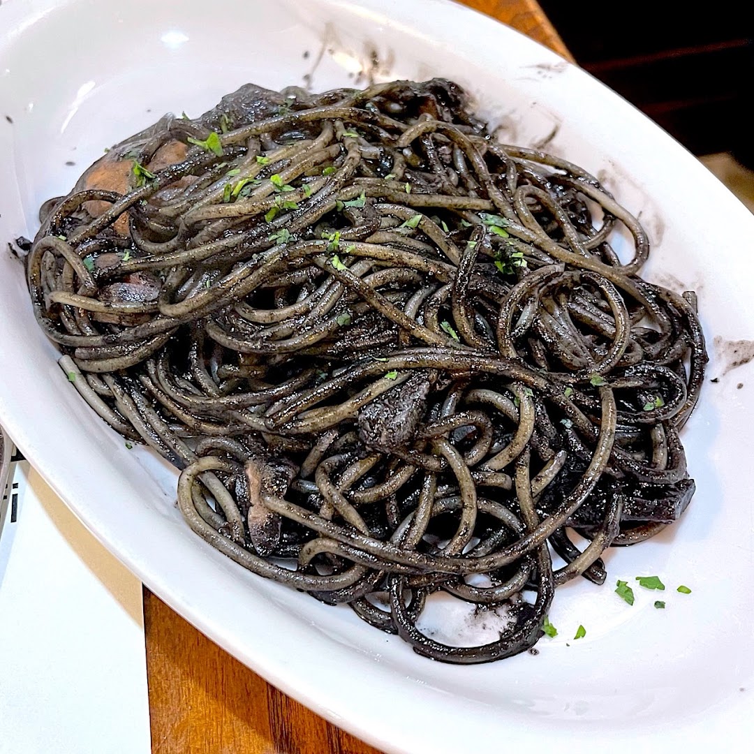 Diavolo e L'aqua Santa