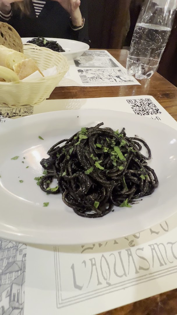 Diavolo e L'aqua Santa