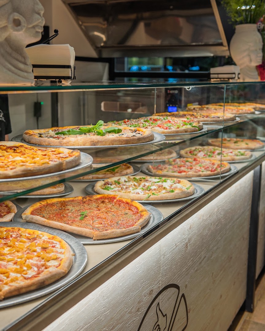 Dima's Pizza