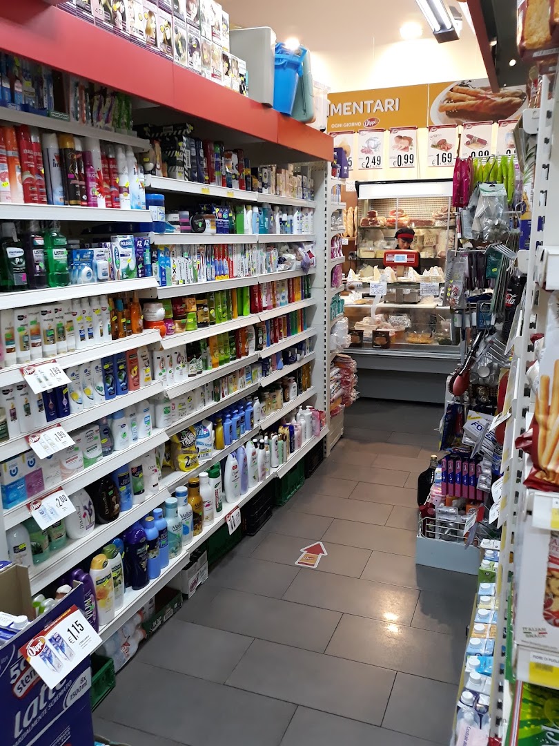 Dipiù Silvia Supermercati Sas
