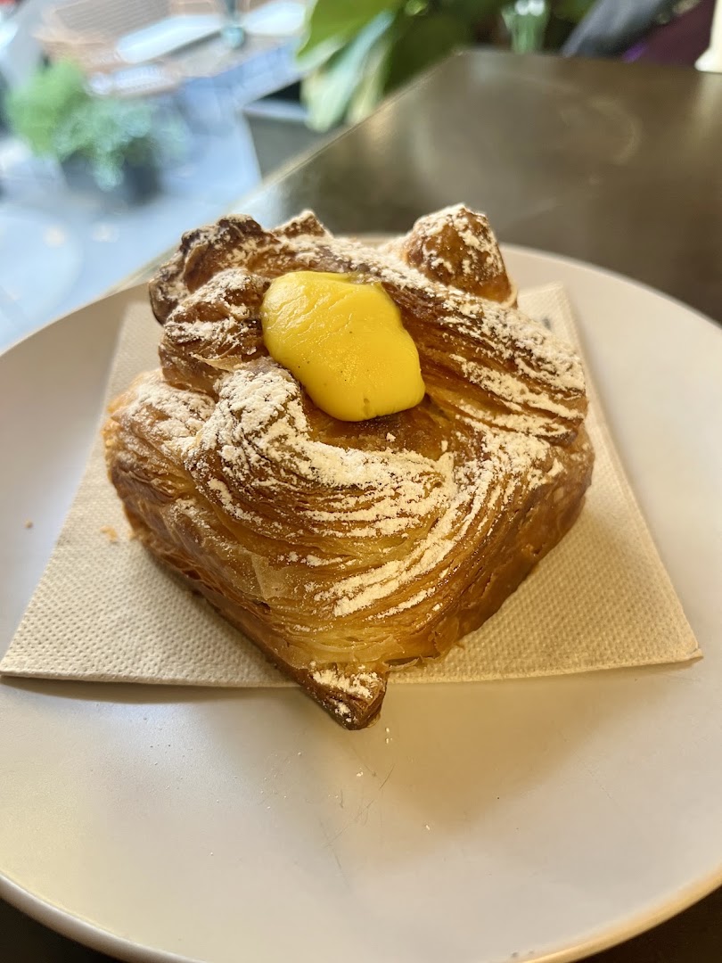 D'Ire Mini Bakery & Bistrot