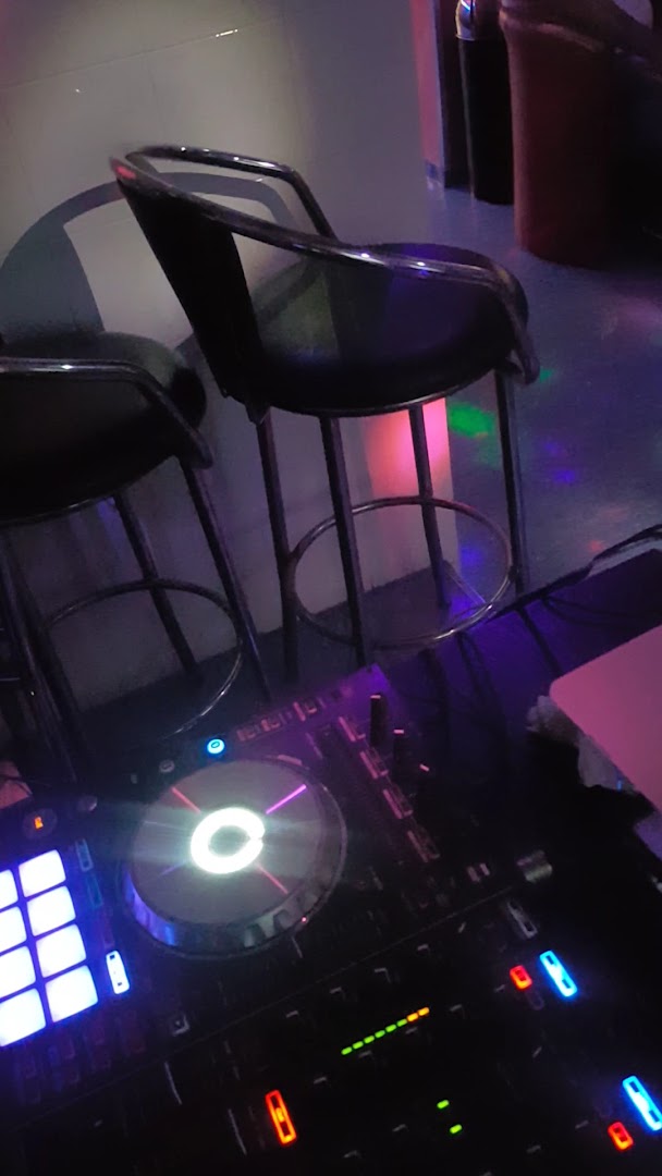 Discopub Tarek