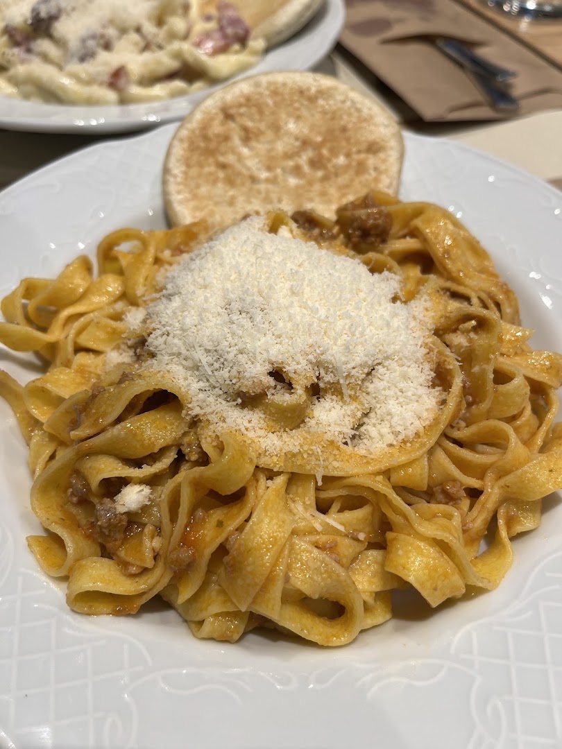 Dispensa Emilia Assago, Milano
