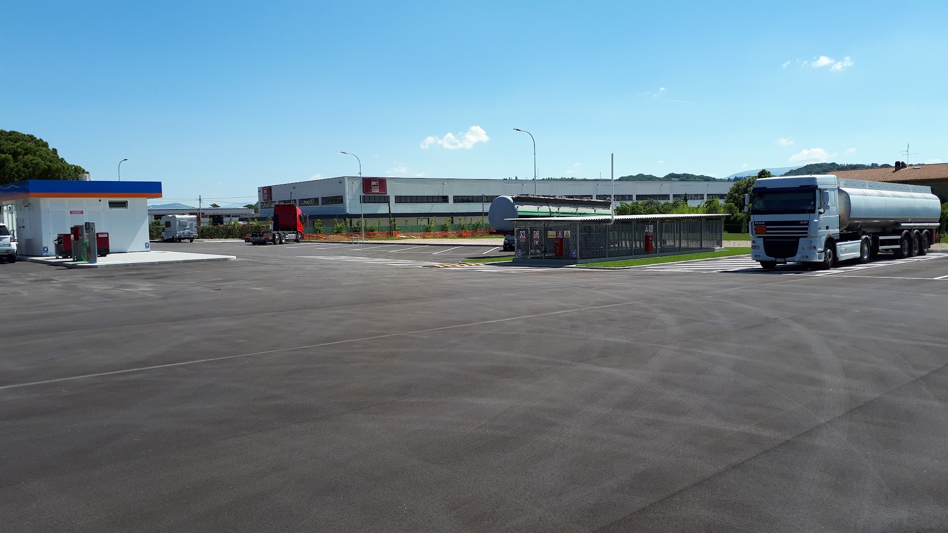 Distributore Carburanti IP Gpl - Metano CNG/LCNG - Metano Liquido LNG 24h - Ricarica Elettrica EnelX - Balanzano (PG)