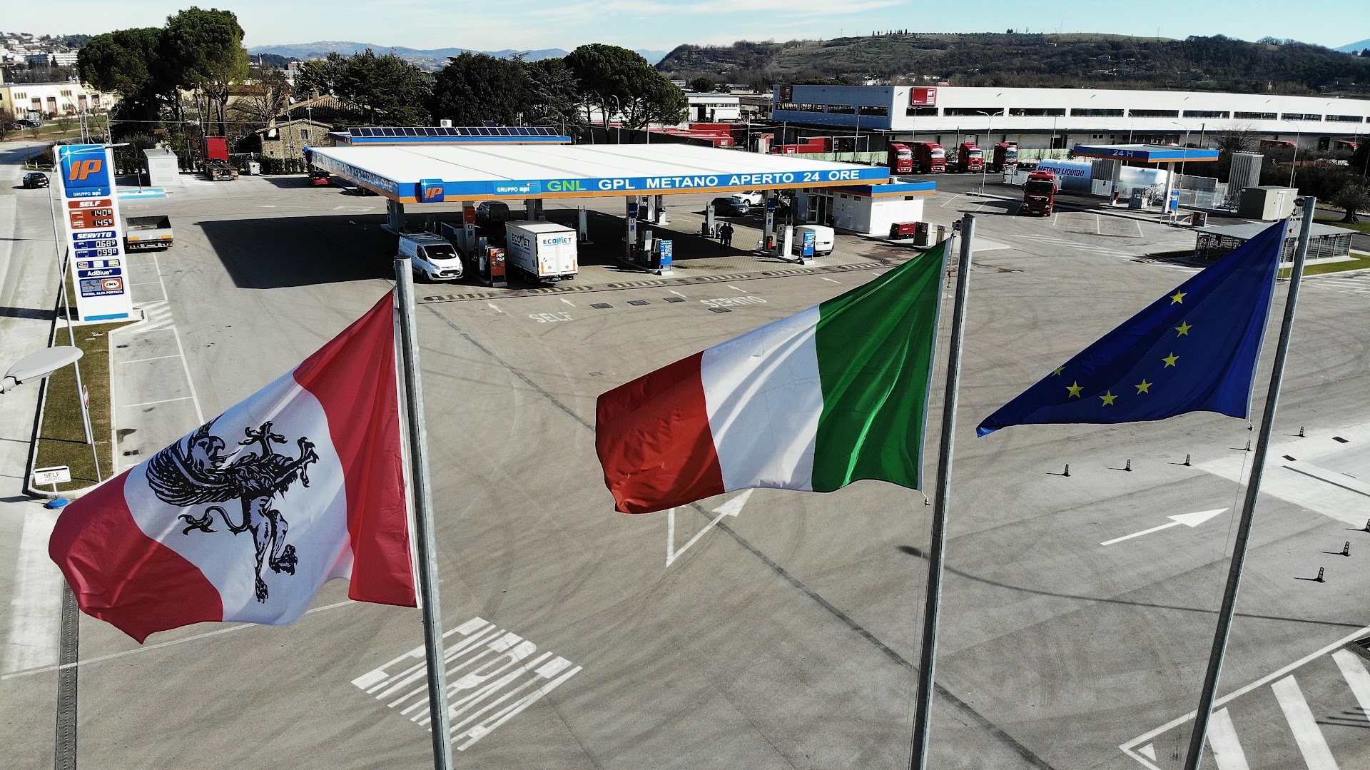 Distributore Carburanti IP Gpl - Metano CNG/LCNG - Metano Liquido LNG 24h - Ricarica Elettrica EnelX - Balanzano (PG)