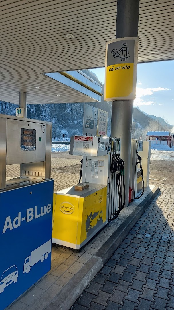 DISTRIBUTORE ENI RONCEGNO CON GPL, METANO, LAVAGGIO,BAR