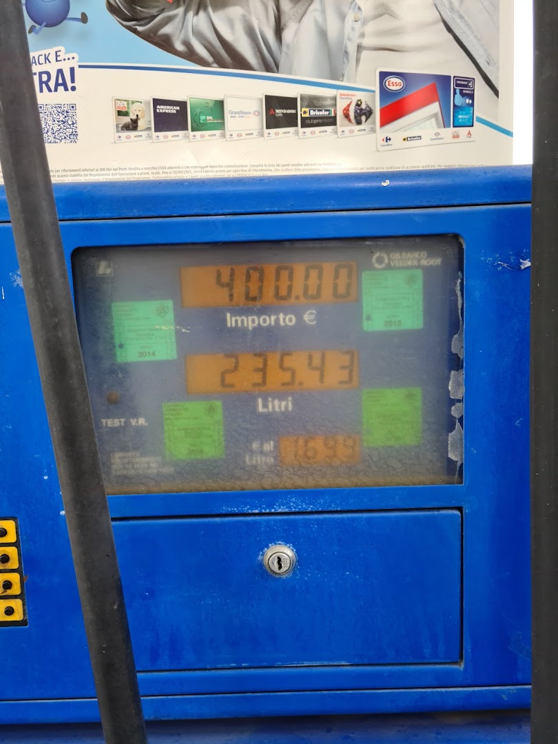 Distributore Esso