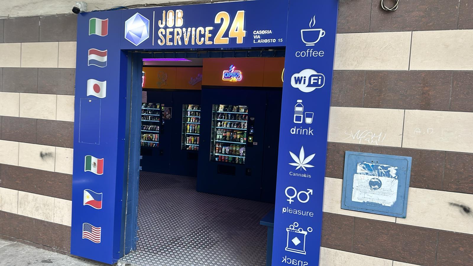 Distributore H24 Job Service Casoria