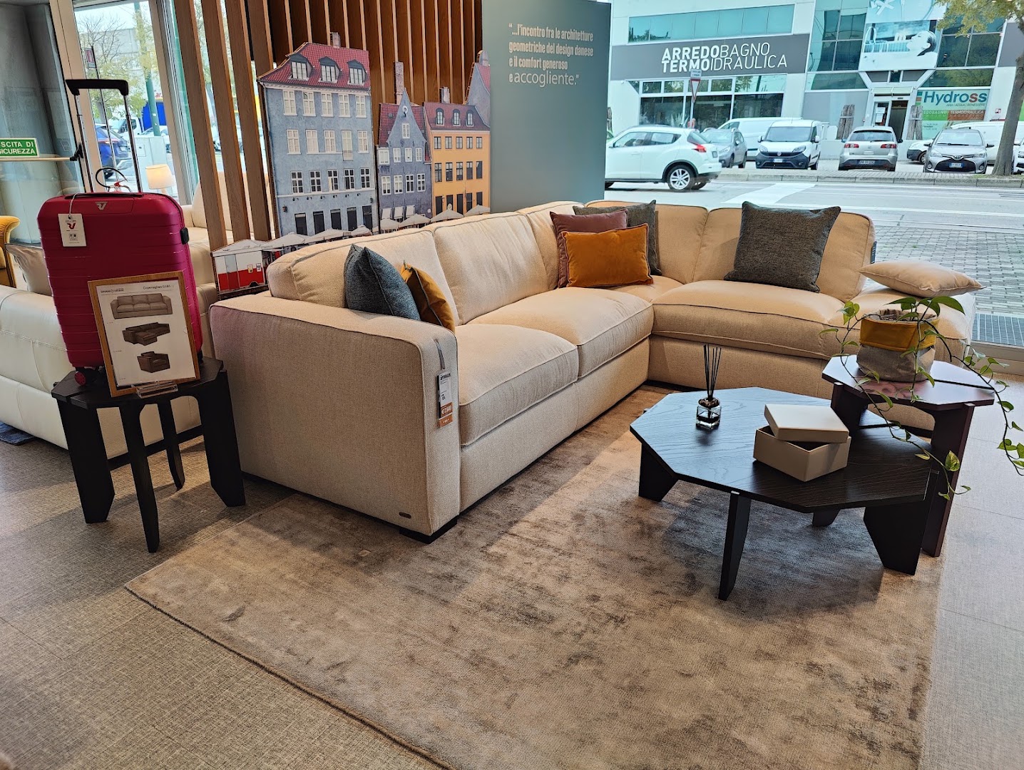Divani&Divani by Natuzzi