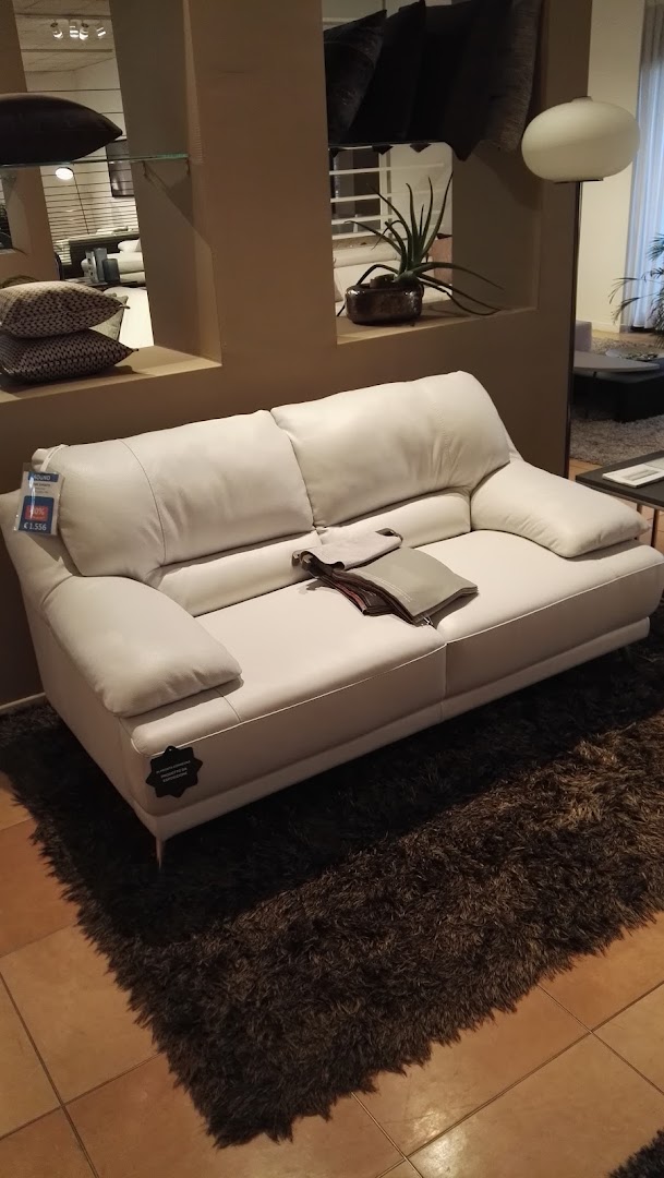Divani&Divani by Natuzzi