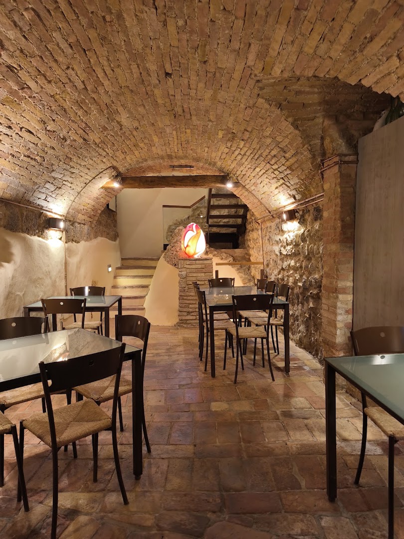 Divinorum Wine Bar