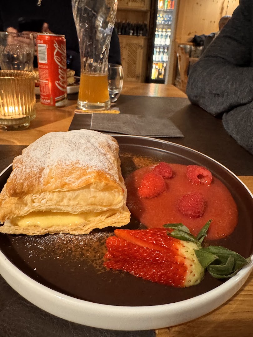 Dodo Lab “food pizza drinks “