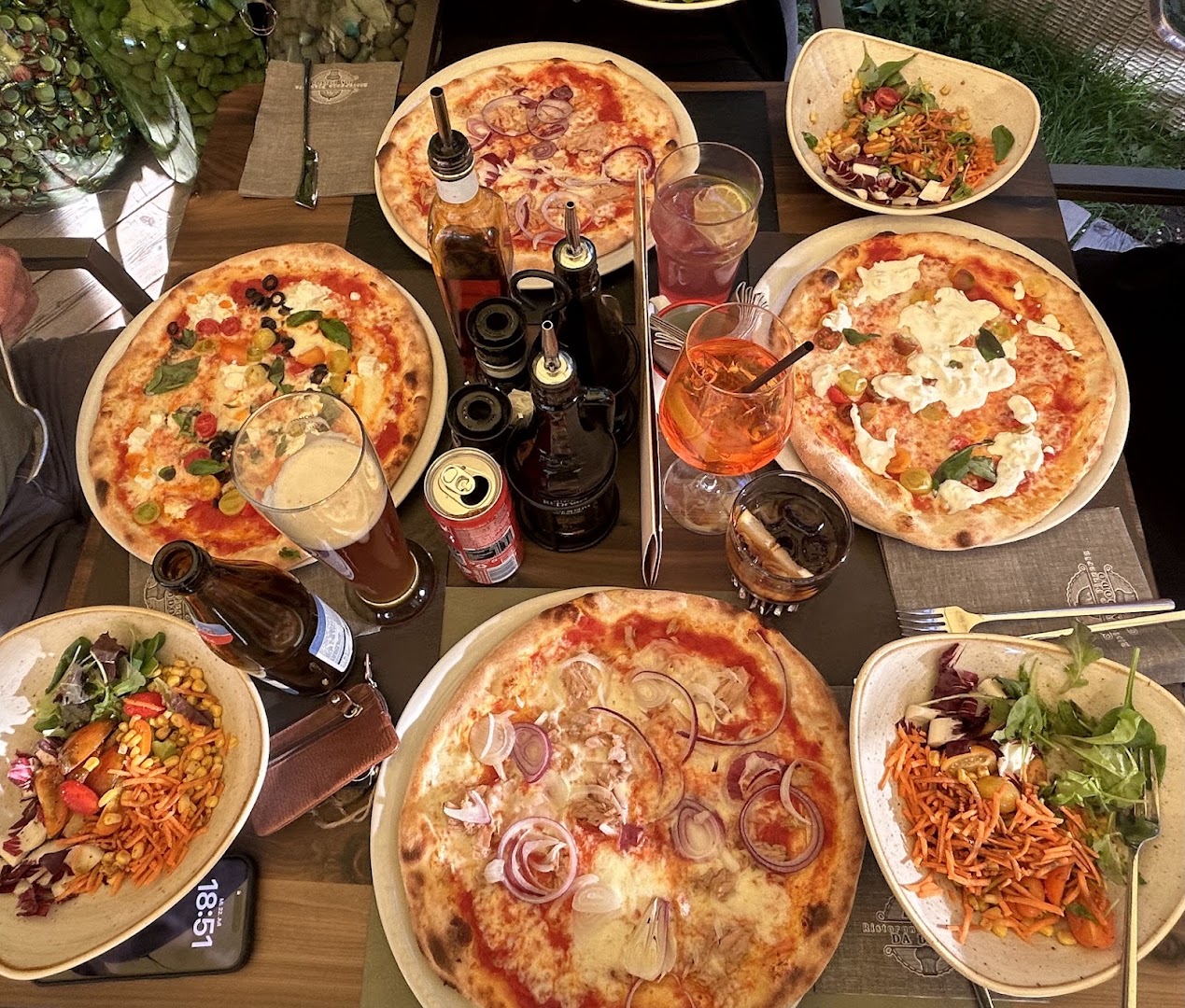 Dodo Lab “food pizza drinks “