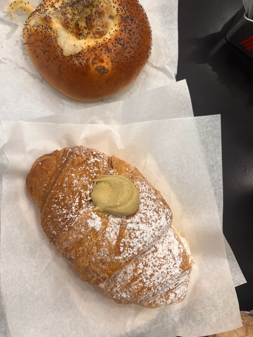 Dolce Carlino