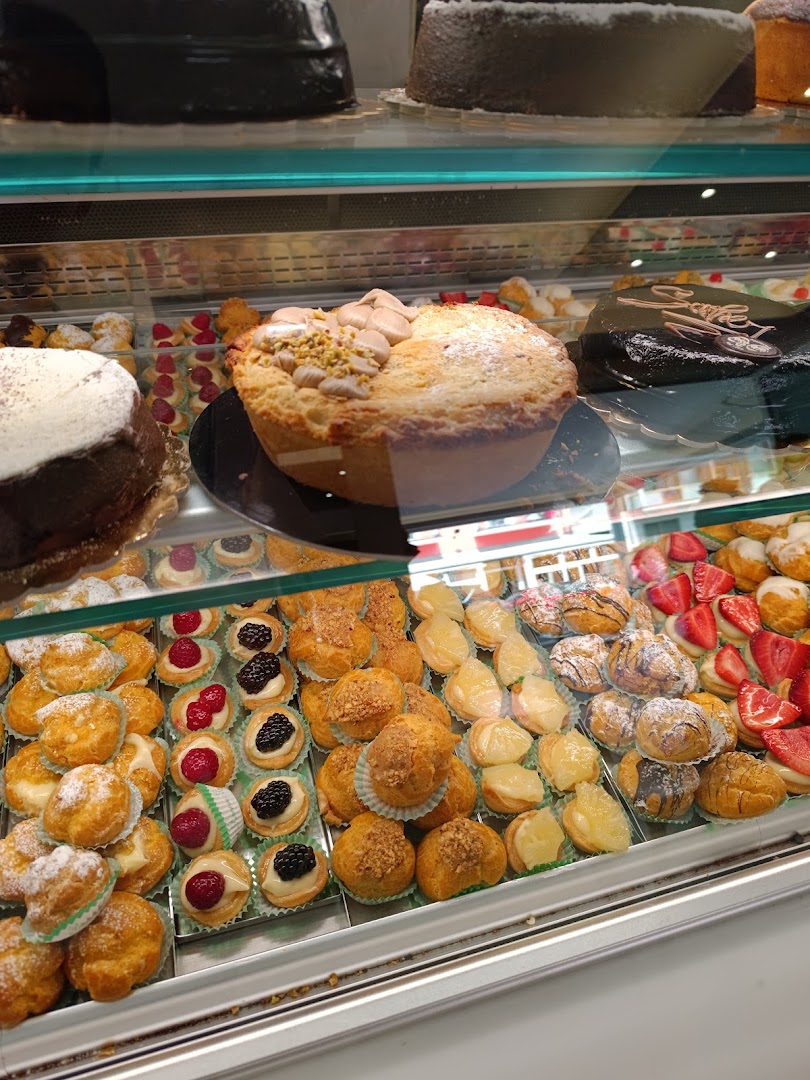 Dolce e Caffè...pasticceria...caffetteria