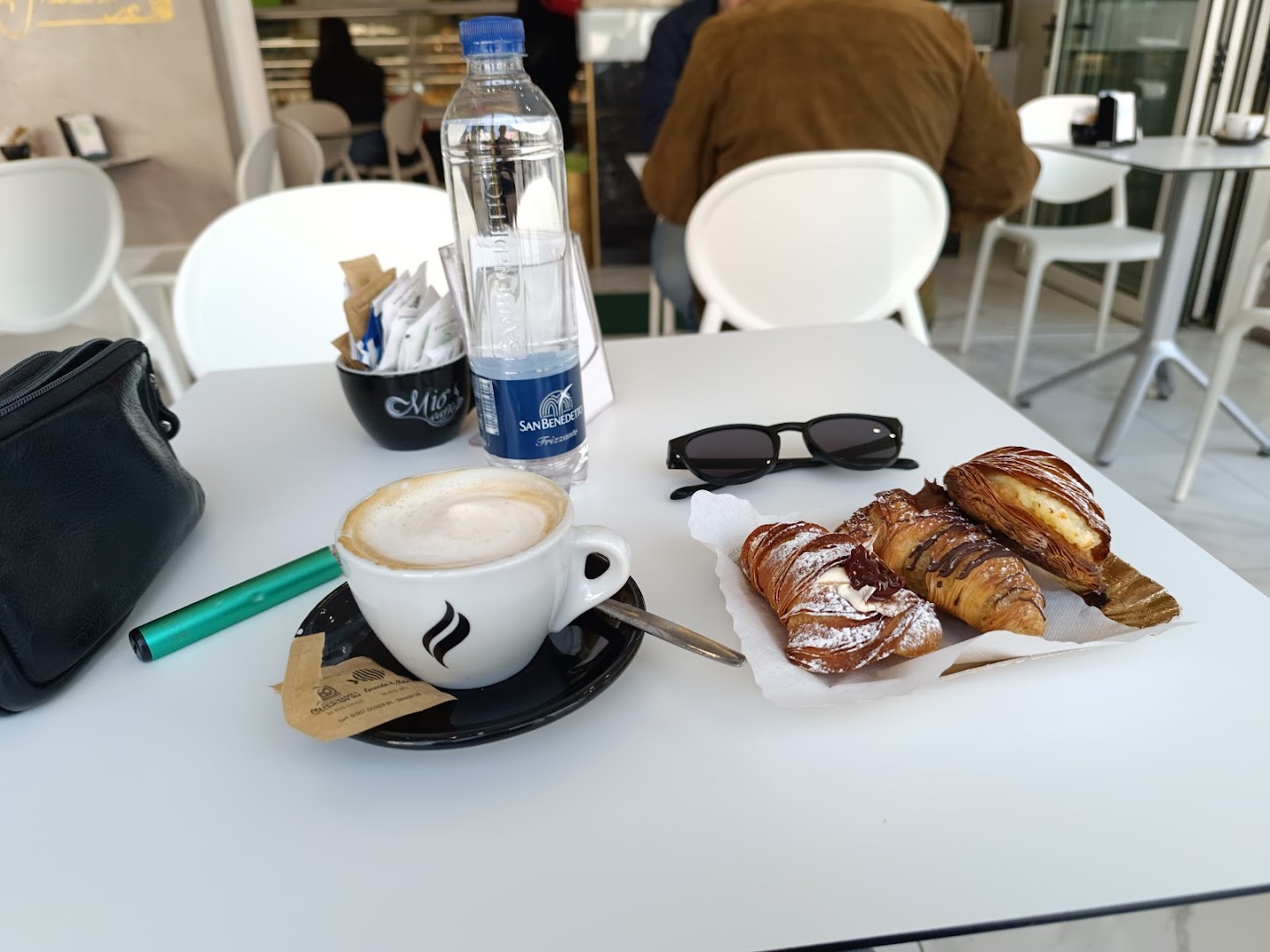 Dolce e Caffè...pasticceria...caffetteria