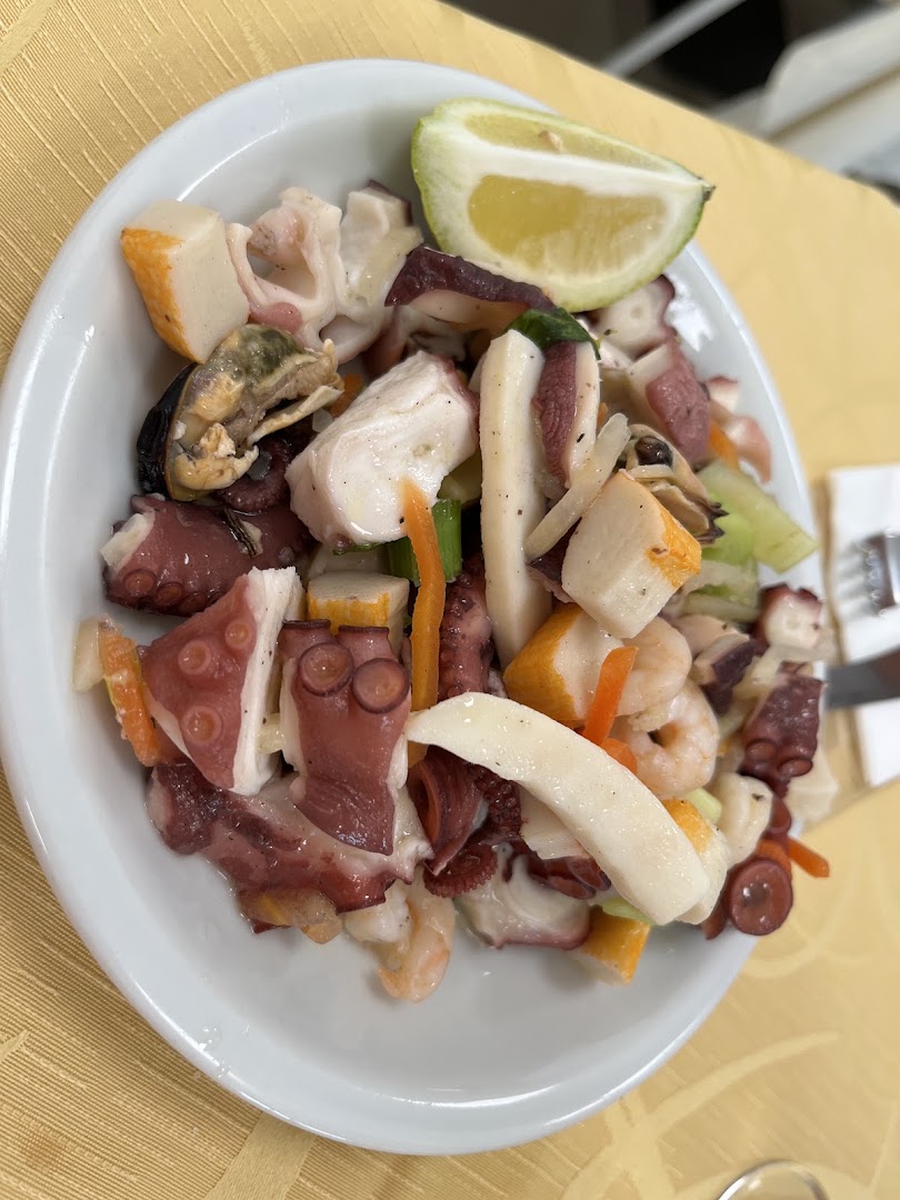 Dolce e Gustoso | Bar Pasticceria Pizzeria Gelateria Ristorante Banchetti Catering Gastronomia.