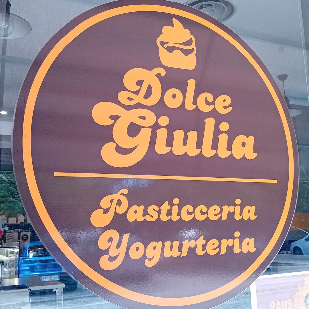 Dolce Giulia pasticceria yogurteria, Galliate