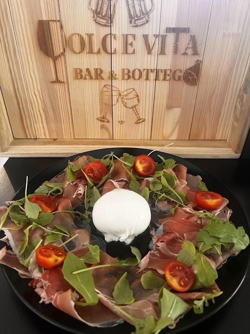 Dolce Vita Bar & Bottega