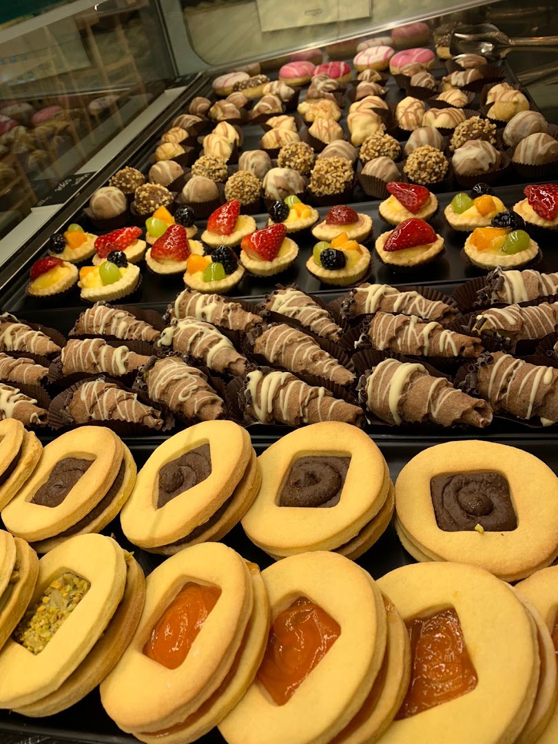 Dolcemente Amici, Udine