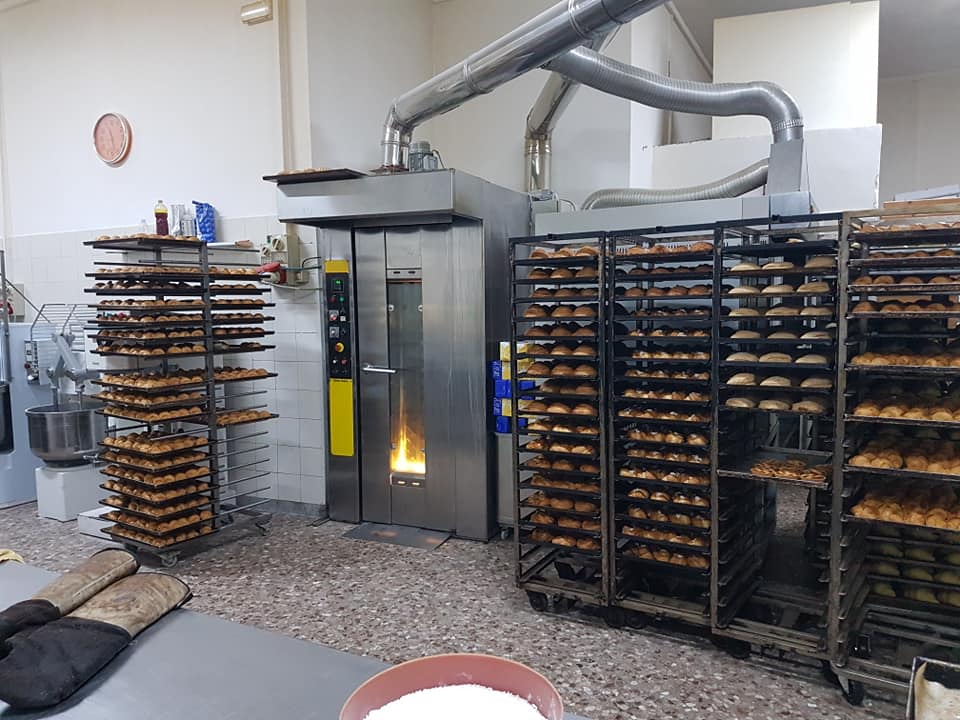 Dolcezze - Fratelli Fittipaldi (Cornettaro Il Baffone), Bari
