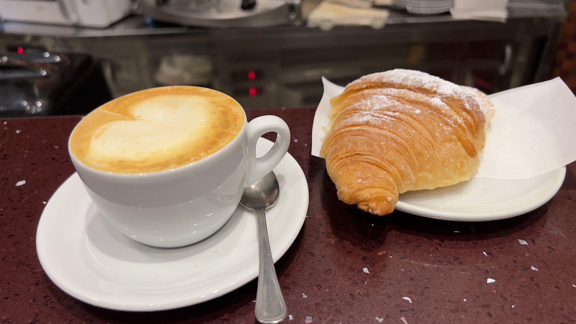 Domi Cafe